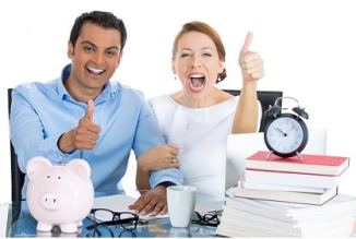 couple-money-financial-success-savings-happy-piggy-bank
